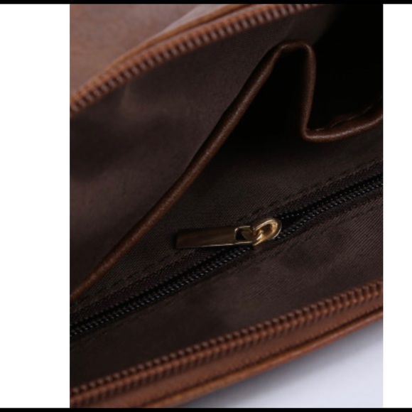 COPY - Clutch - Picture 11 of 15